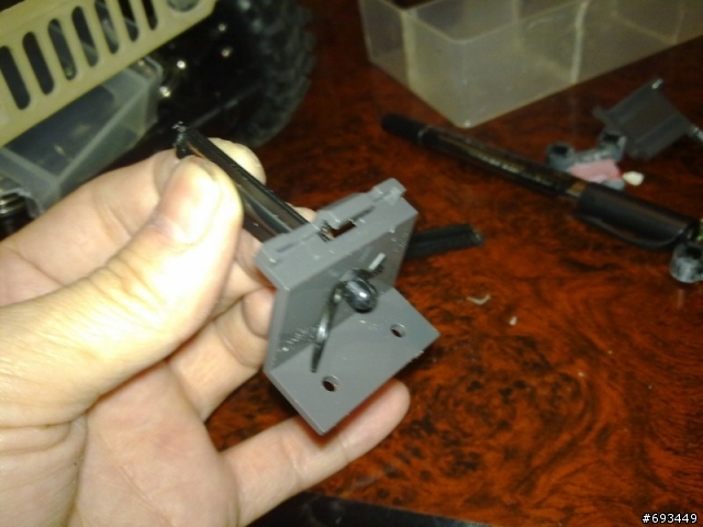 Tamiya 1/12 Hummer (2/26更新,有影片)前固定機構,後備胎架完成~!