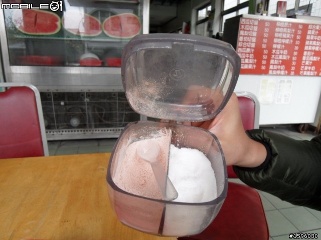 愛台灣環島行之2010年躲年獸老偉士全台走透透~~~第貳天努力中~~