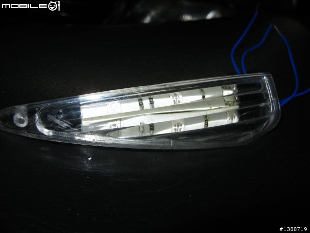 自製的後照鏡定位燈+方向燈 (內調式後照鏡適用)
