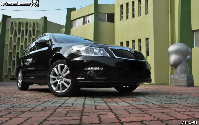 與MY10 SKODA OCTAVIA COMBI RS 的下午茶約會