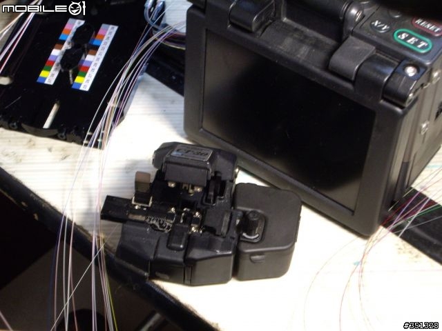 大樓FTTH化前篇-光纖熔接工具開箱&熔接過程(圖多且大)