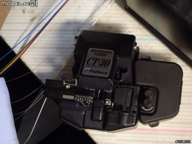 大樓FTTH化前篇-光纖熔接工具開箱&熔接過程(圖多且大)