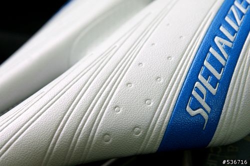 =逸品開箱= Specialized 頂級坐墊 Toupe Team 130