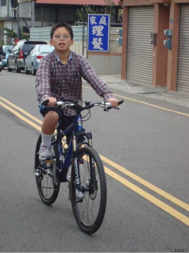 台北人過年假期低溫雨中挑戰台中聖地之136縣道