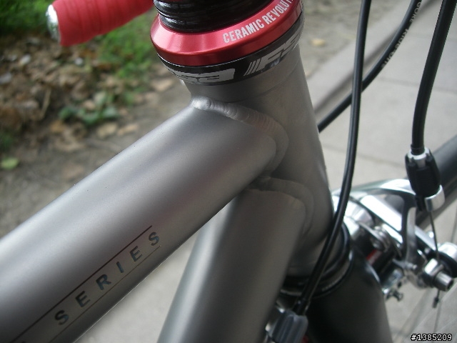 MODULUS 馬其樂 BB30 鈦合金公路車