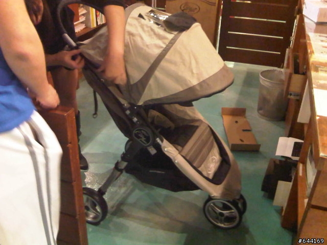 開箱文 - Babyjogger City Mini 嬰幼兒手推車 +Graco Snugride 35 車座