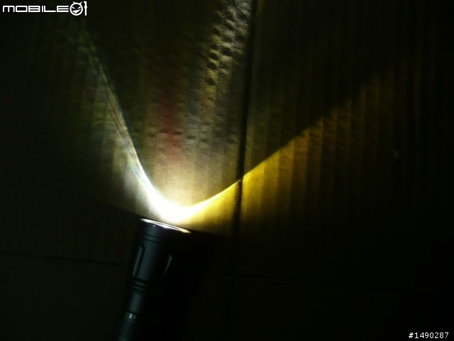 分享:改造成彩色手電筒