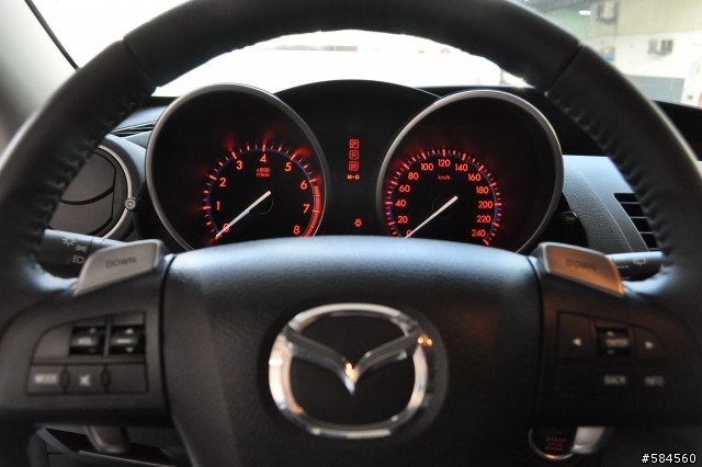New Mazda 3 2.5 5D 終於開箱摟~~~(圖多)