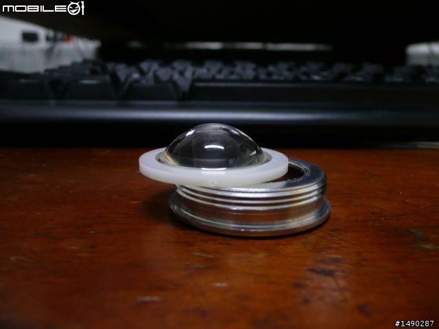 分享:改造成彩色手電筒