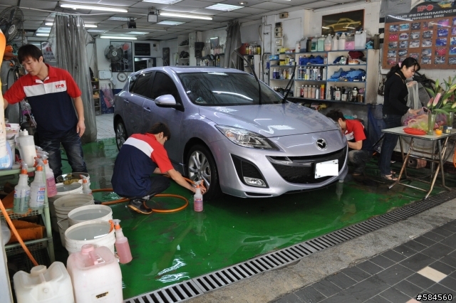 New Mazda 3 2.5 5D 終於開箱摟~~~(圖多)