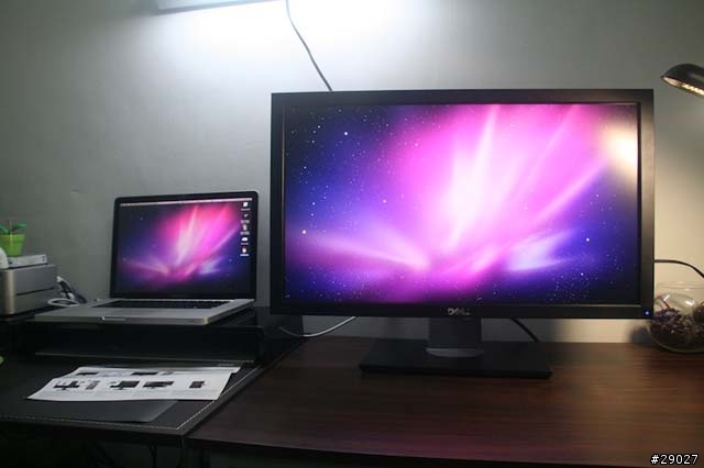 【我也來開箱文】盡情揮灑的大畫布~DELL U2711簡易開箱
