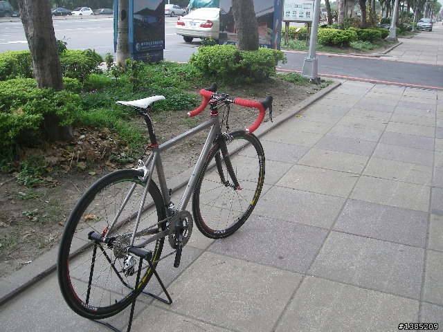 MODULUS 馬其樂 BB30 鈦合金公路車