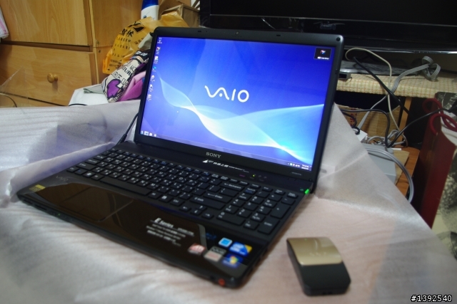 (新增TARGUS後背包開箱) 燒燒燒!!『我型我素』之SONY VAIO EB17 開箱