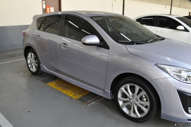 New Mazda 3 2.5 5D 終於開箱摟~~~(圖多)