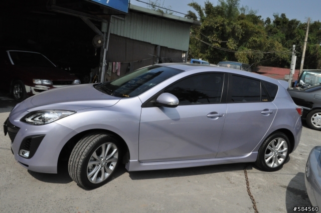 New Mazda 3 2.5 5D 終於開箱摟~~~(圖多)