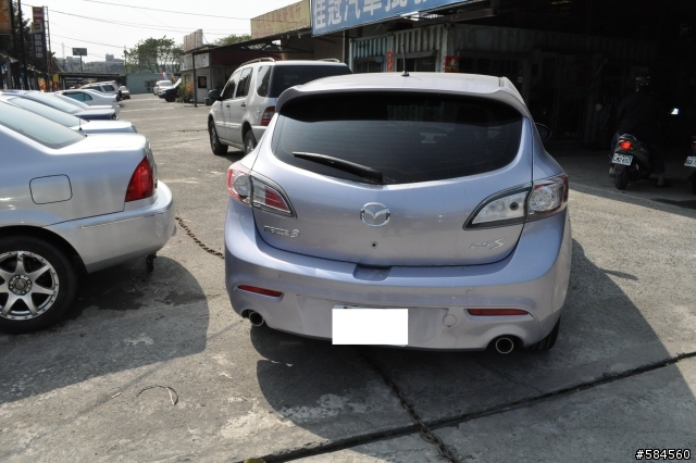 New Mazda 3 2.5 5D 終於開箱摟~~~(圖多)