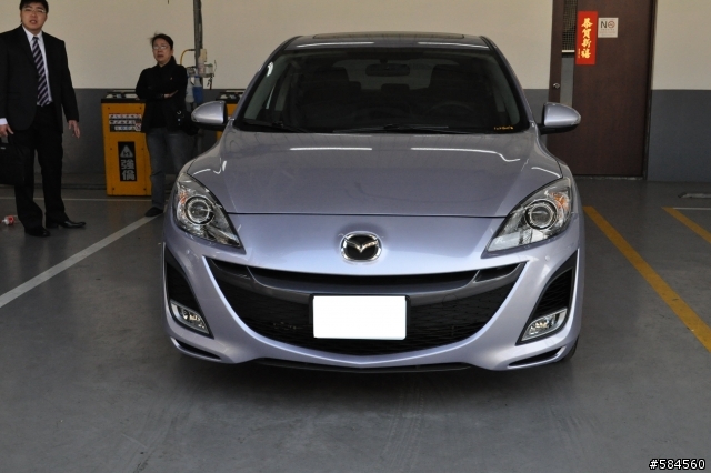 New Mazda 3 2.5 5D 終於開箱摟~~~(圖多)