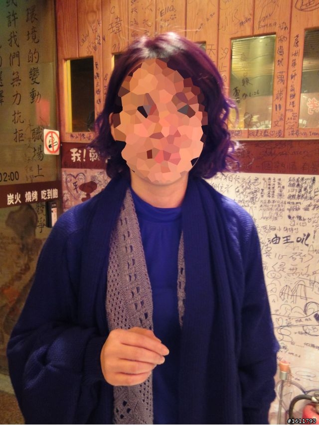 請教各位,WX1室內光源下常出現的藍點是為什麼?