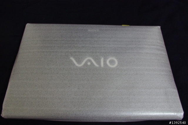 (新增TARGUS後背包開箱) 燒燒燒!!『我型我素』之SONY VAIO EB17 開箱