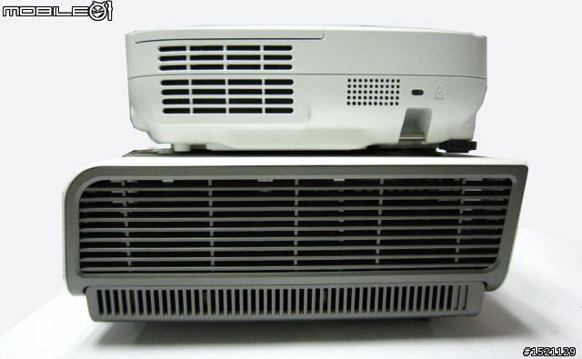 EPSON TW-450 vs BENQ W1000投影機-不專業評比