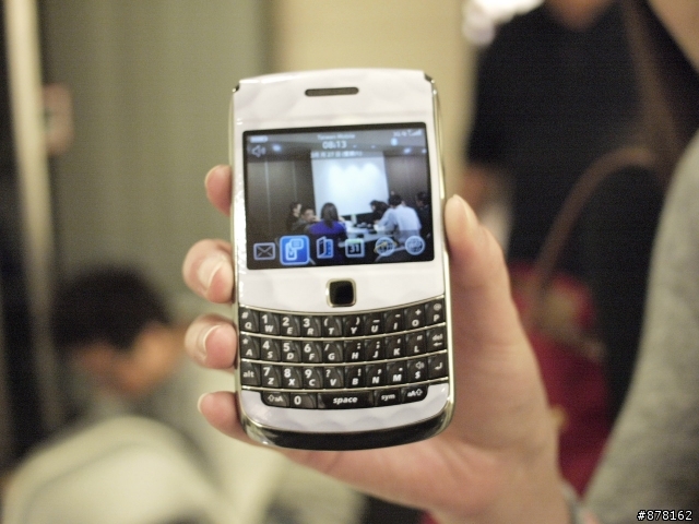 輕巧迷人的BlackBerry Bold 9700見面會分享