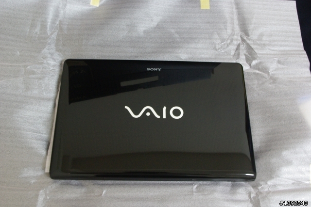 (新增TARGUS後背包開箱) 燒燒燒!!『我型我素』之SONY VAIO EB17 開箱