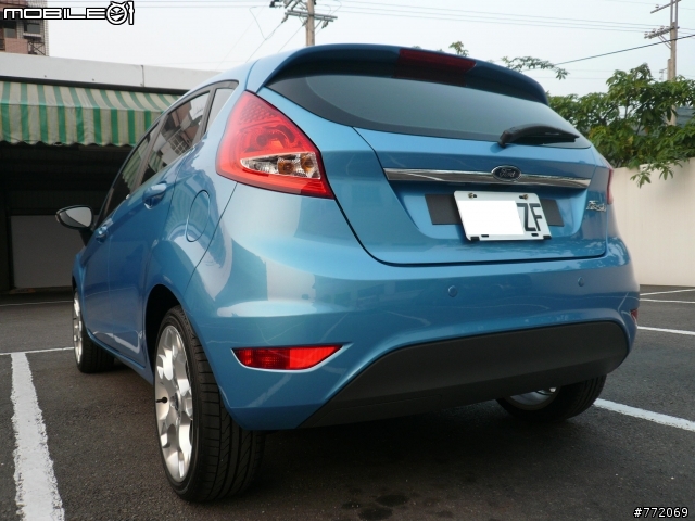 2010式樣Fiesta 1.6開箱文~請多指教