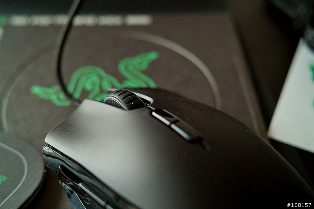 5600dpi 雷蛇.帝王蟒 Razer Imperator 右手專用(追加da比較)