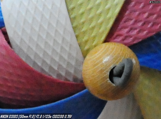 550D v.s. D300s 高ISO大欺小,小欺大...傻傻分不清楚