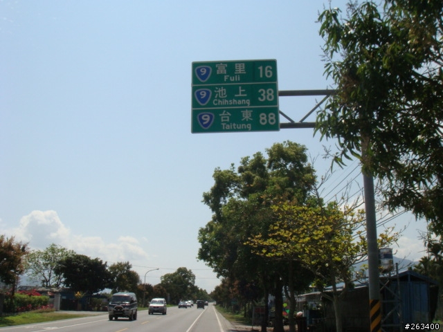 2010 2/28 ~3/3 台灣繞一圈之鐵屁股之旅(第2天)