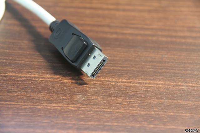 【我也來開箱文】盡情揮灑的大畫布~DELL U2711簡易開箱