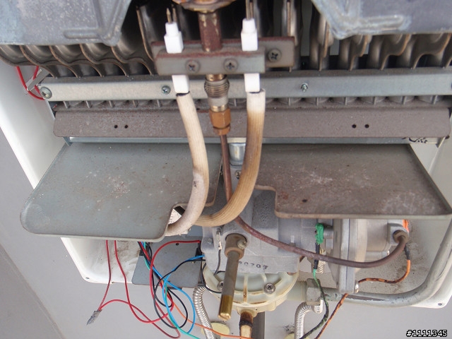 林內MU-1221RF加強抗風型熱水器__設計不良會產生燒毀_已達成和解!!!