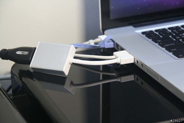 【開箱文】方便您分享到大電視的小物~MOSHI MINI DISPLAYPORT TO HDMI ADAPTER