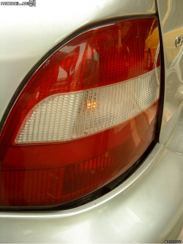板橋府中捷運站之泊車失敗 OPEL VECTRA