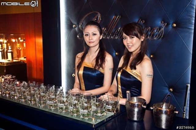 01獨家百齡罈高爾夫品酒會邀您共襄盛舉,只要是01會員即可報名參加 (飲酒過量 有礙健康)