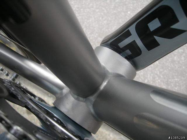 MODULUS 馬其樂 BB30 鈦合金公路車