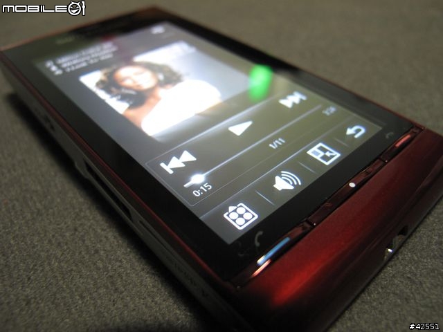 Sony Ericsson Satio 下毒寫真