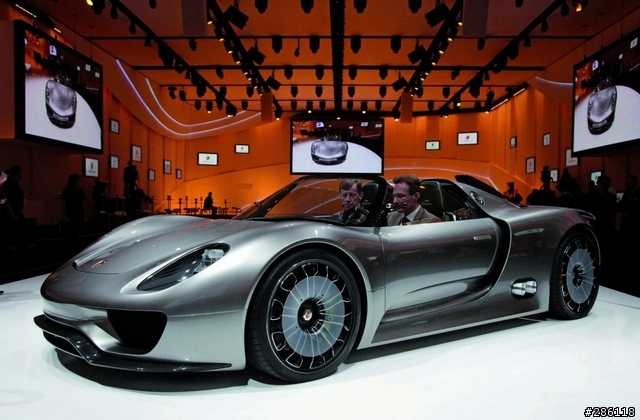 Porsche 918 Spyder Super-Sports Concept