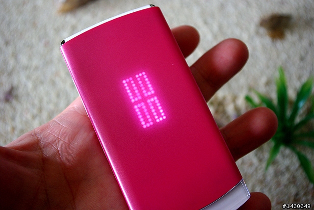 可愛才是王道的拉理帕~LG GD580 Lollipop棒棒糖機