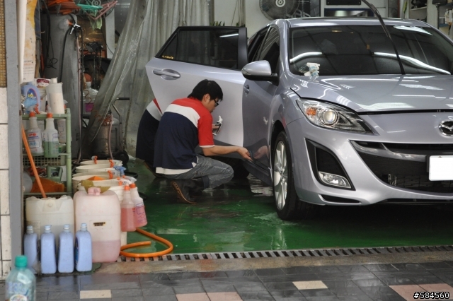 New Mazda 3 2.5 5D 終於開箱摟~~~(圖多)