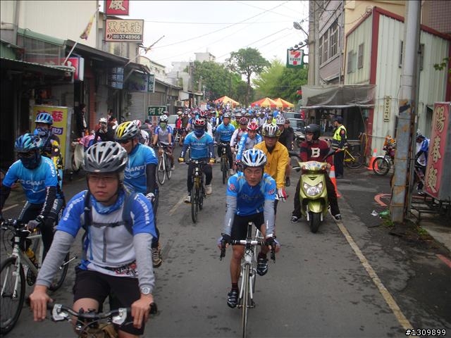 2010萬人崇BIKE之逆風疾行130