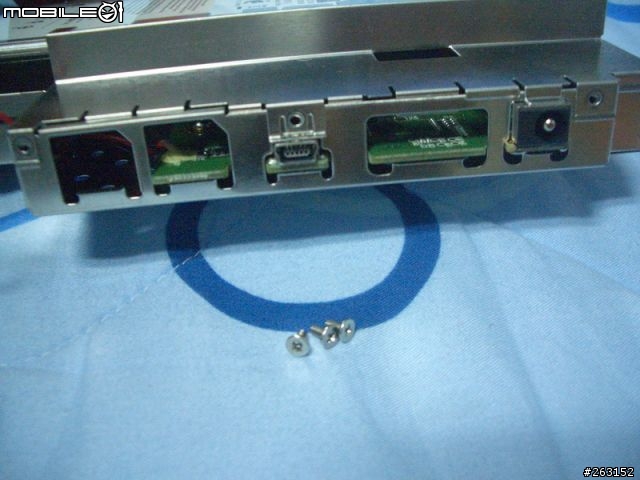 SEAGATE FreeAgent Desk 1T "開"箱 之一"指"神功