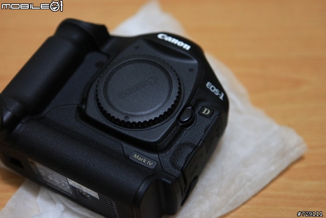 Canon 1D Mark IV 1D4開箱