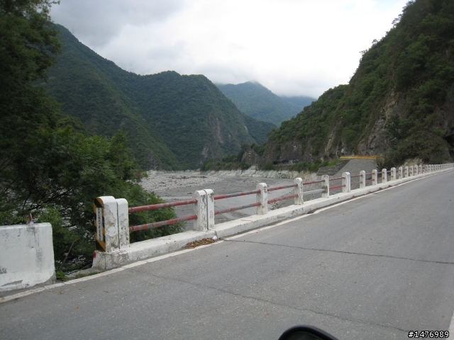 100409南橫-台東-墾丁 88後的南橫!! 天佑台灣阿!!