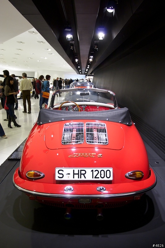 保時捷 博物館 新館 一日遊 PORSCHE Museum Stuttgart