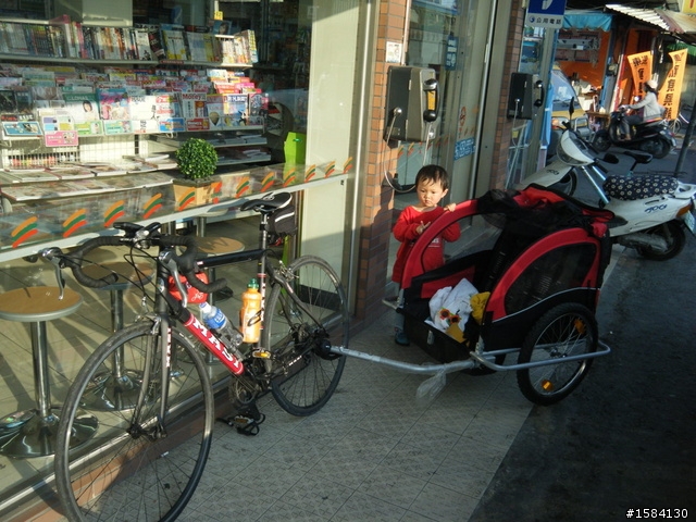吉布+小威的南台灣自行車+拖車大暴走(墾丁→高雄122Km)