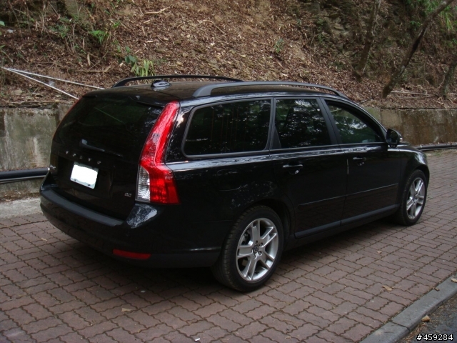 啾啾與 VOLVO V50 2.0na 三地門樂活行 (小心!車髒傷眼)