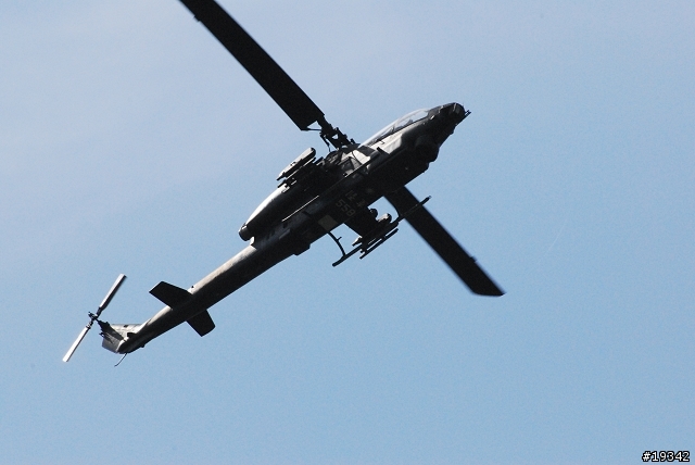 AH-1W超級眼鏡蛇,完全跟真的一樣