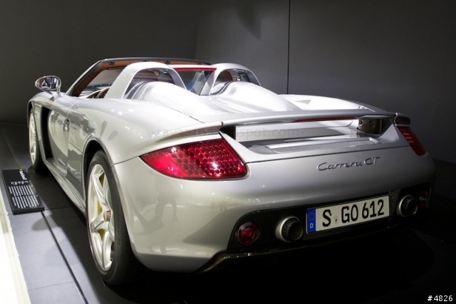 保時捷 博物館 新館 一日遊 PORSCHE Museum Stuttgart