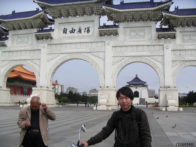 2010年單人野狼環島5天4夜-地獄式考驗-沙塵暴-焚風-低溫-濃霧-落山風-狂風-降雨-終完成夢想